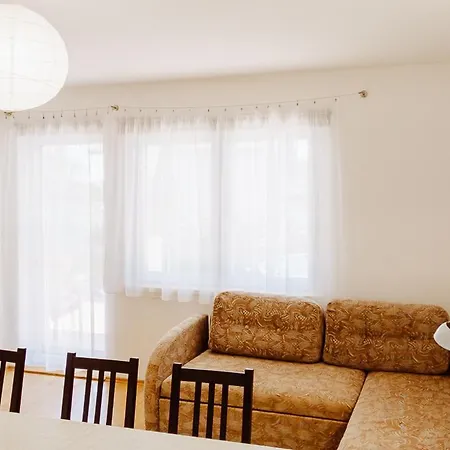 No 44 House Nora * فونيارتْسفاشغ